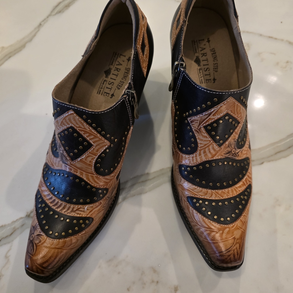 L'ATISTE Men's Black and Brown Leather Shoes